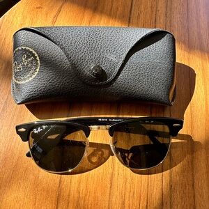Ray-Ban Clubmaster Black and Green Sunglasses with Black Case